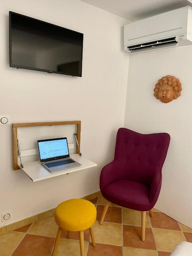 Pila & Bed Montpellier Centre Corum Comedie - Chambre Calme Climatisee - Quiet Air-Conditioned Room Exteriér fotografie